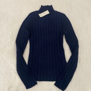 Abercrombie Ribbed Knit Top